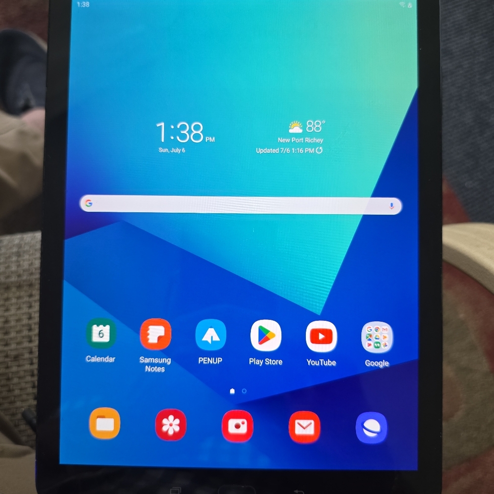 Samsung Black Galaxy Tablet with Vibrant Display